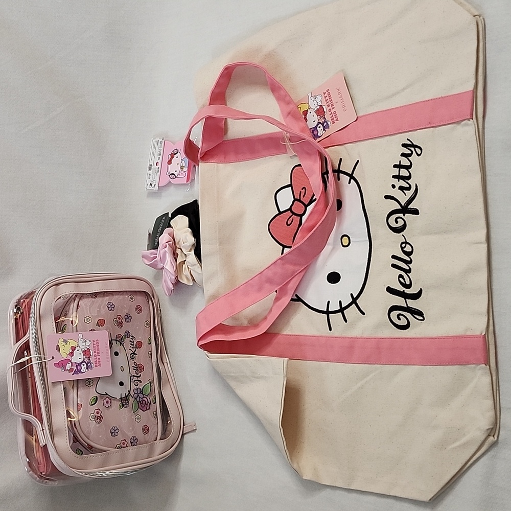 Hello Kitty & Friends X Primark 3pc Set & Matching Wild Fable Scrunchies